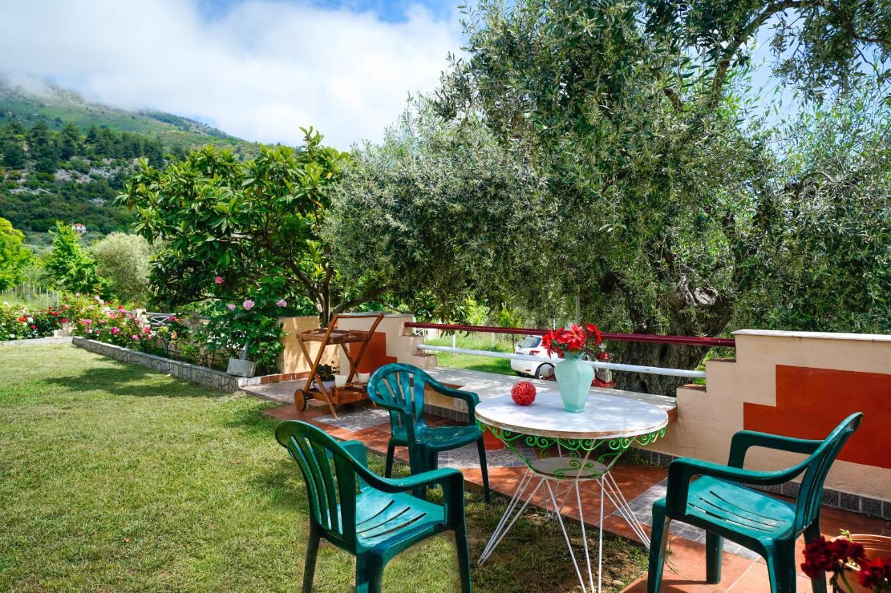 Villa Melina 2 Kinira Esterno foto