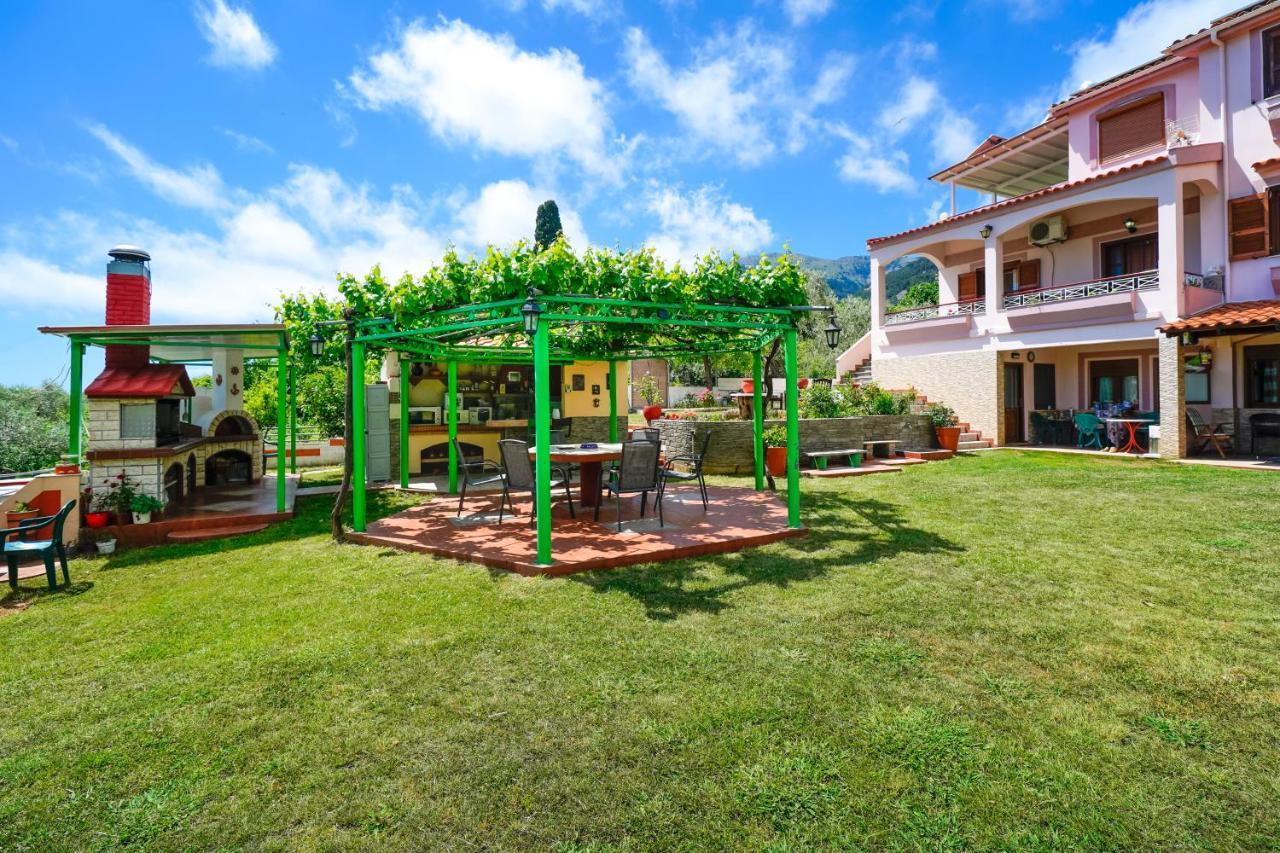 Villa Melina 2 Kinira Esterno foto