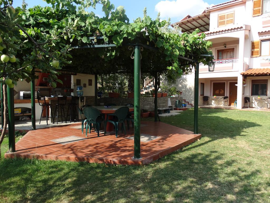 Villa Melina 2 Kinira Esterno foto